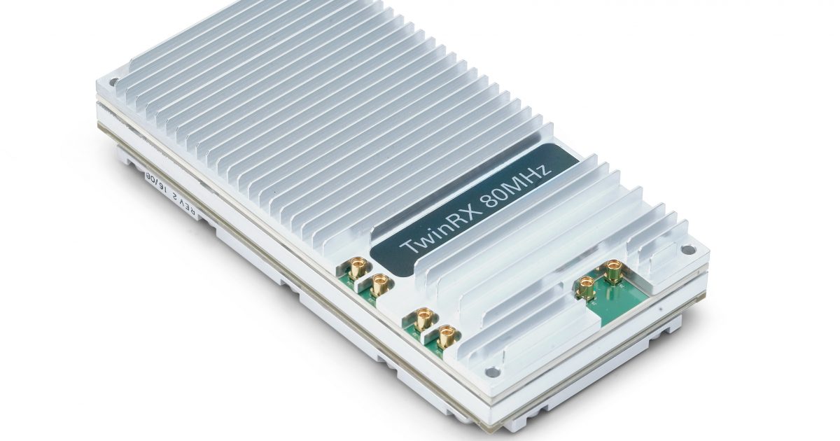 トランシーバー STANDARD C6000 430/1200MHz TWIN BANDER トランシーバー STANDARD430/1200MHz FM TWIN BANDER C6000 FM