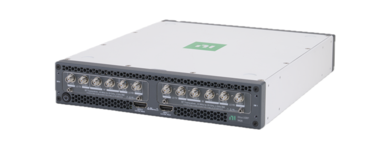 NI Ettus USRP X420 angled